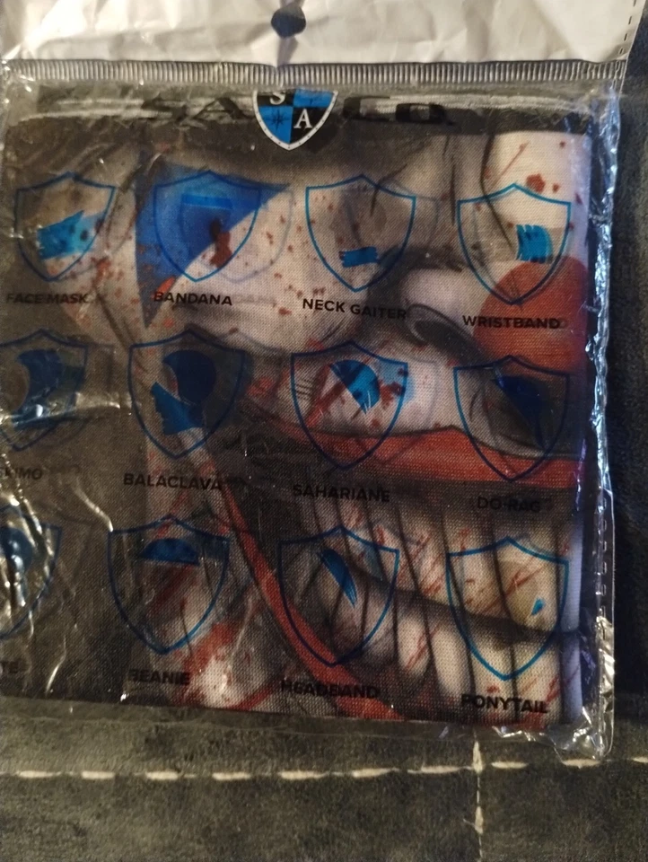 Creepy Long Pull Over Gaiter full face mask - Image 2 of 2