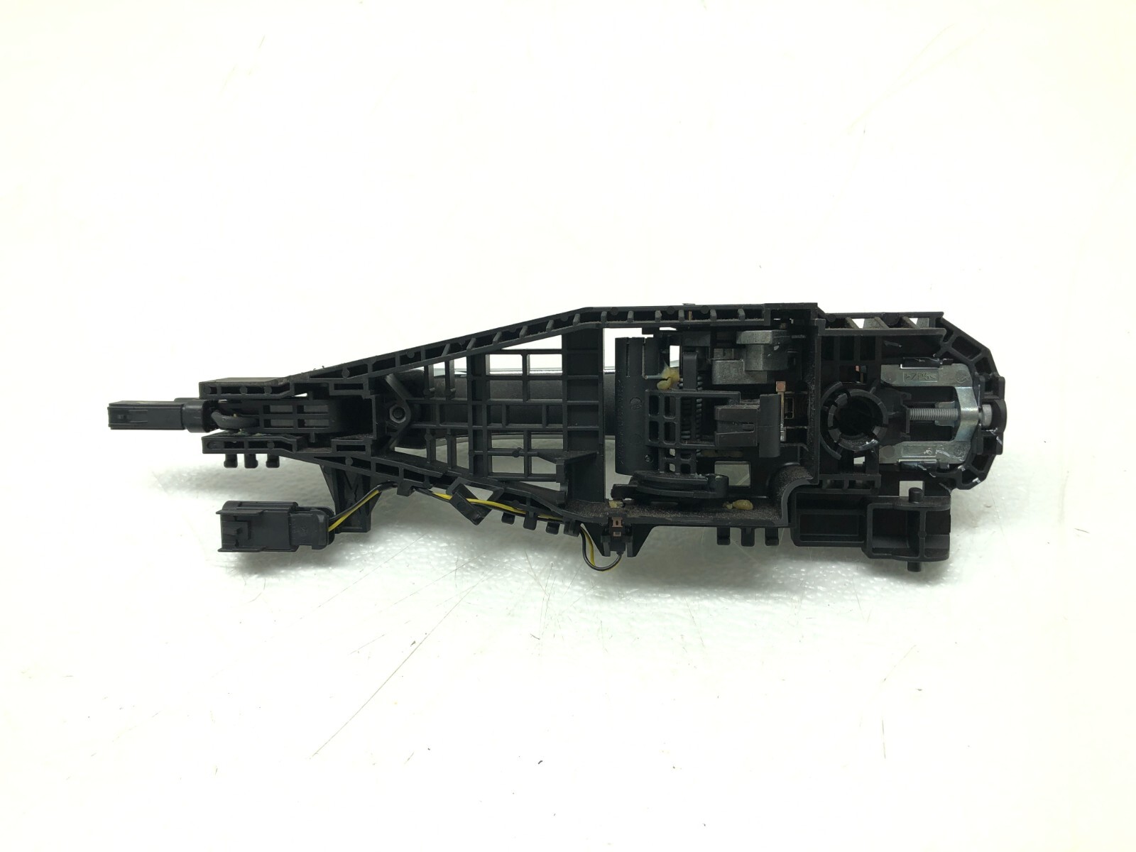 2014-2019 MASERATI GHIBLI S RIGHT PASSENGER FRONT EXTERIOR DOOR HANDLE OEM.