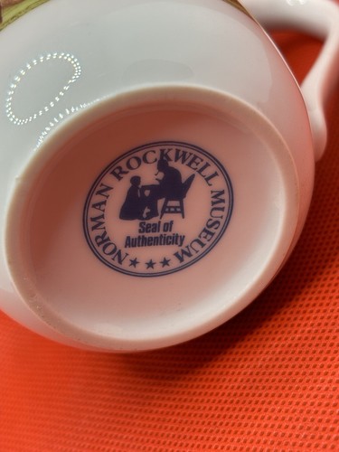 Norman Rockwell Tasse Gutenachtgeschichten mit Goldrand - Bild 3 von 3