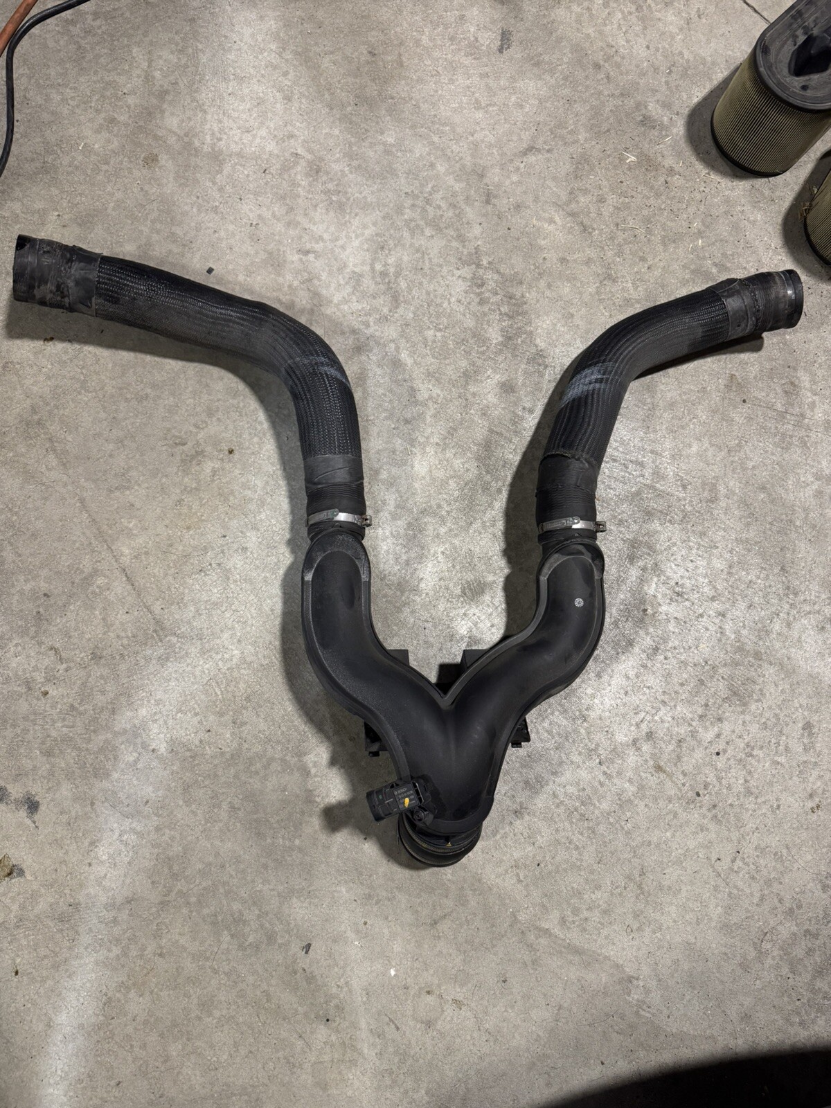 OEM 2014-2020 MASERATI QUATTROPORTE LEFT & RIGHT RADIATOR INTERCOOLERS