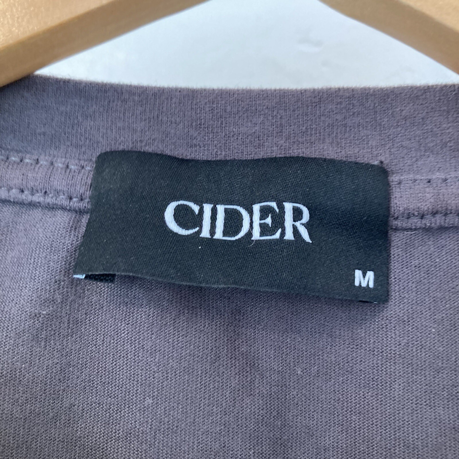 CIDER Solid Round Neckline Twist Short Sleeve Cro… - image 4