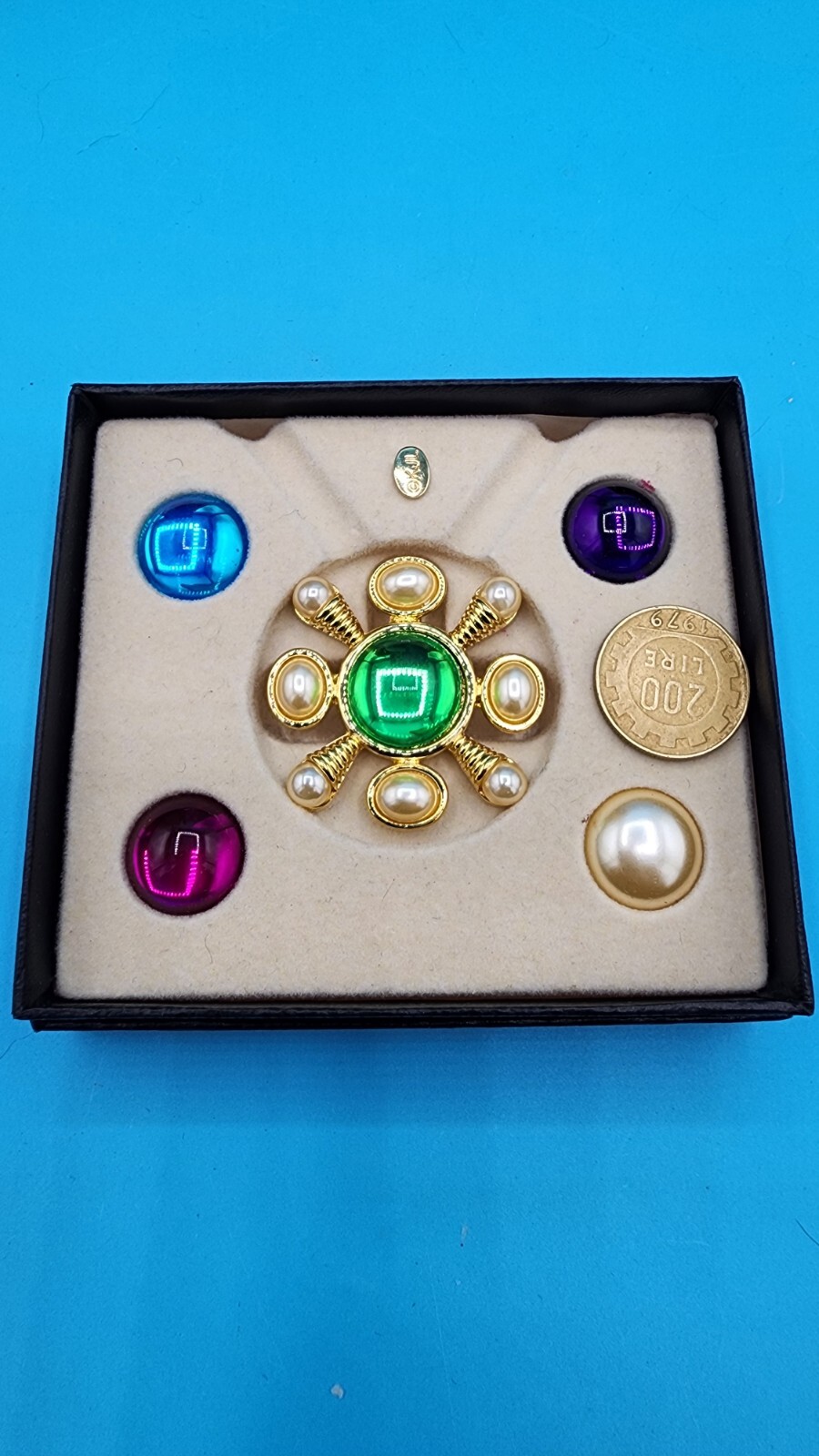 Kenneth Jay Lane KJL Interchangeable Pendant/Broo… - image 9