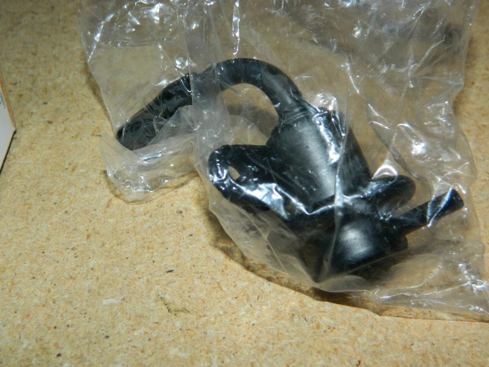 НОВЫЙ РЕГУЛЯТОР ДАВЛЕНИЯ ВПРЫСКА ТОПЛИВА BWD 24006 ДЛЯ 1999-2003 MAZDA PROTÉGE - Изображение 2 из 4