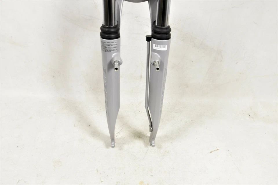 700c DUTCH HYBRID BIKE SUSPENSION FORK GAZELLE 1” STEERER 191mm V BRAKE GREY - Image 3 of 3