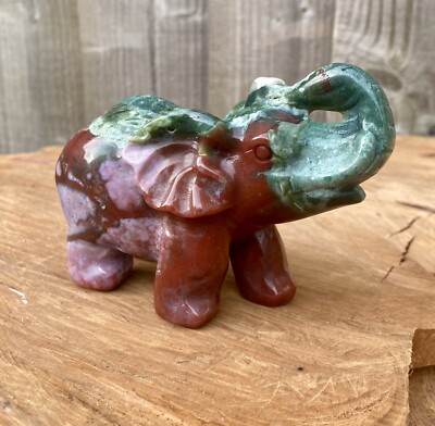 Kristall Ozean Jaspis Schnitzerei Elefant Qualität grün rosa rot sammeln 537g