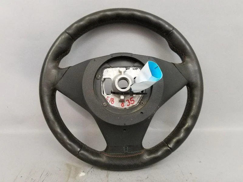 Volante BMW M5 2006-2007 negro equipamiento tecnológico M Foto 3 de 4