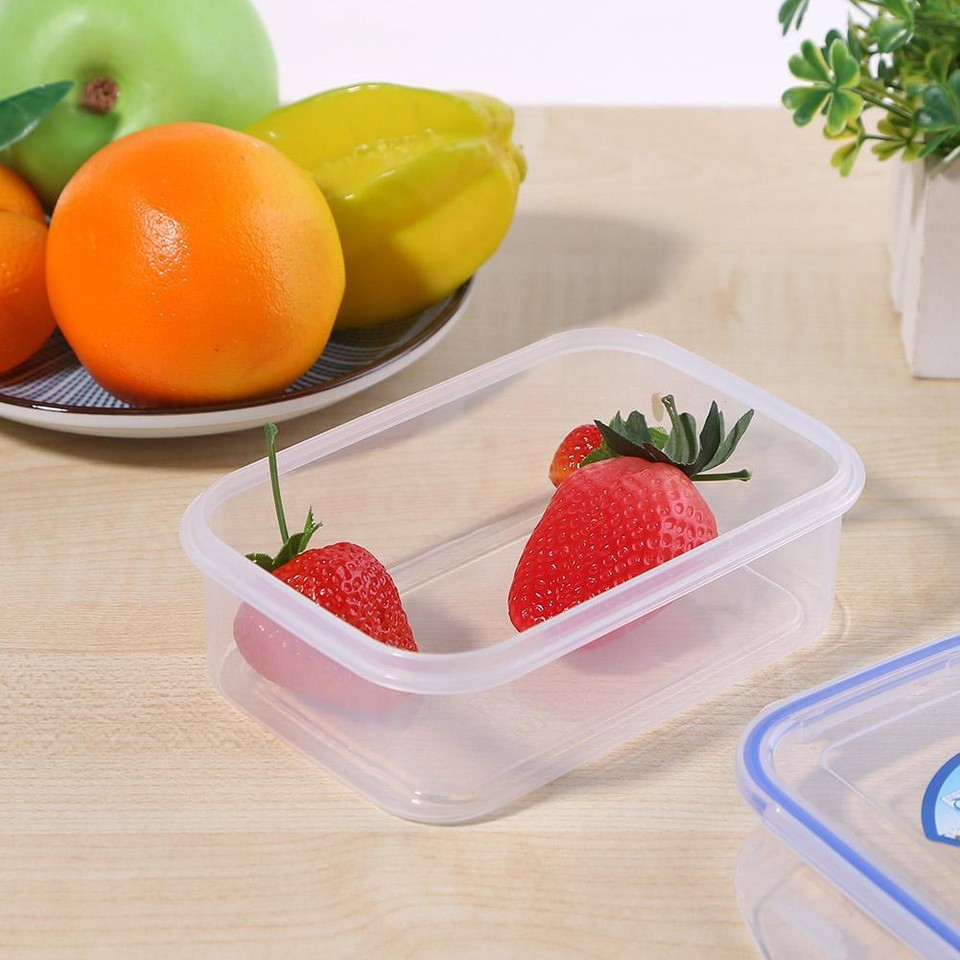 A Portable Lunch Box Heatresistant Food Storage Box for People Or