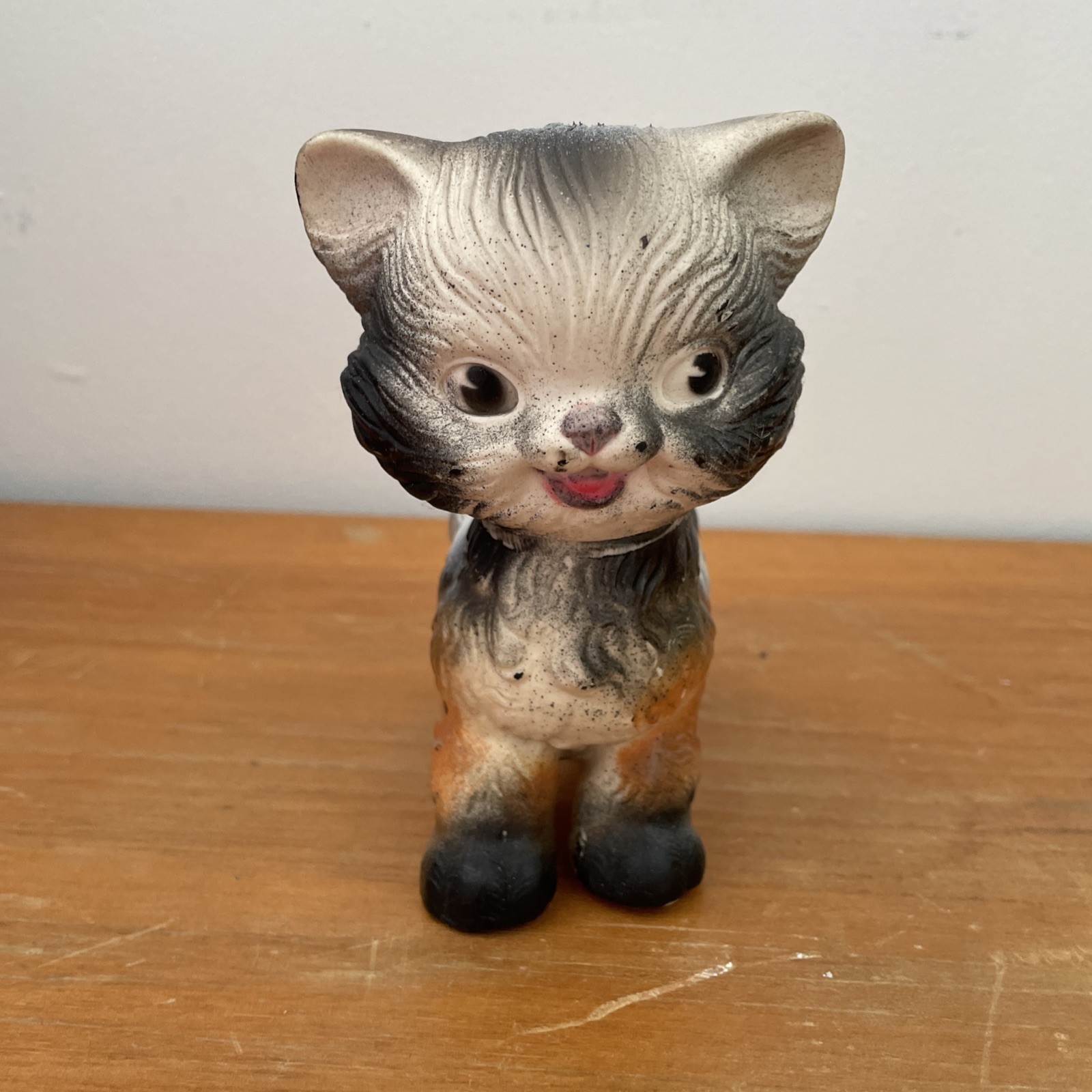 Vintage The Sun Rubber Co Ruth Newton 6" Swivel Head Squeaky Dog Puppy  Works!