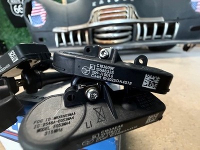 4) Genuine GM OEM TPMS Tire Pressure Monitoring Sensors Chevy GMC