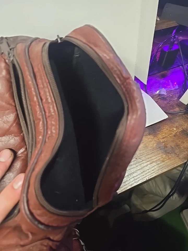 Vintage Camera Bag Large, Taiwan, Rustic Brand Padded - Image 4 of 4