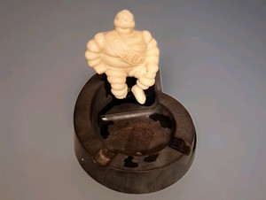 Vintage Michelin Man Bibendum Bakelite Ashtray Made In the USA DAMAGED DIY USED