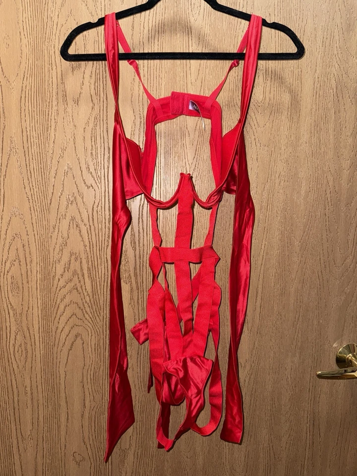 Body Adore Me Talla L Ivana Rojo Verdadero Tirantes Sexy Femenino Hada Lencería Foto 3 de 4