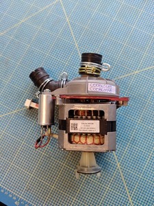 Beko DIN2643M0 Geschirrspüler Umwälzpumpe Umwälzmotor Motor C00865689 C00869948