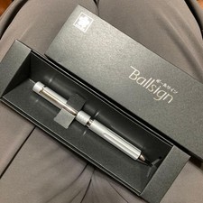 Ball sign Sakura ballpoint pen 290ad7