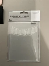 Darice Embossing Folder  Tassel Garland