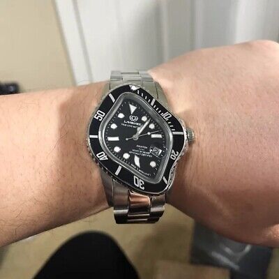Laarvee PEA001 Crash Watch - Black Dial/Black Bezel - Brand Laarvee PEA001 Crash Watch - Black Dial/Black Bezel - Brand