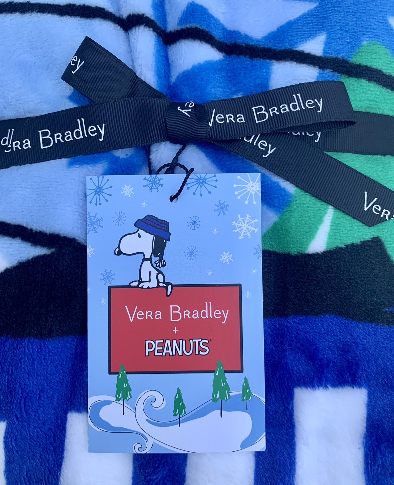 Vera Bradley Peanuts Snoopy Plush Throw Blanket 80”X50” Ski Slope