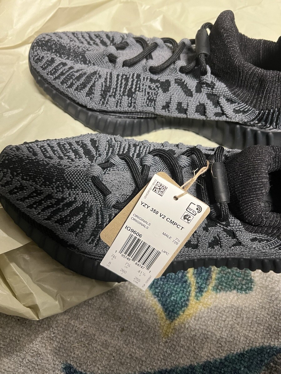 yeezy boost 350 v2 Compact size 8 | eBay