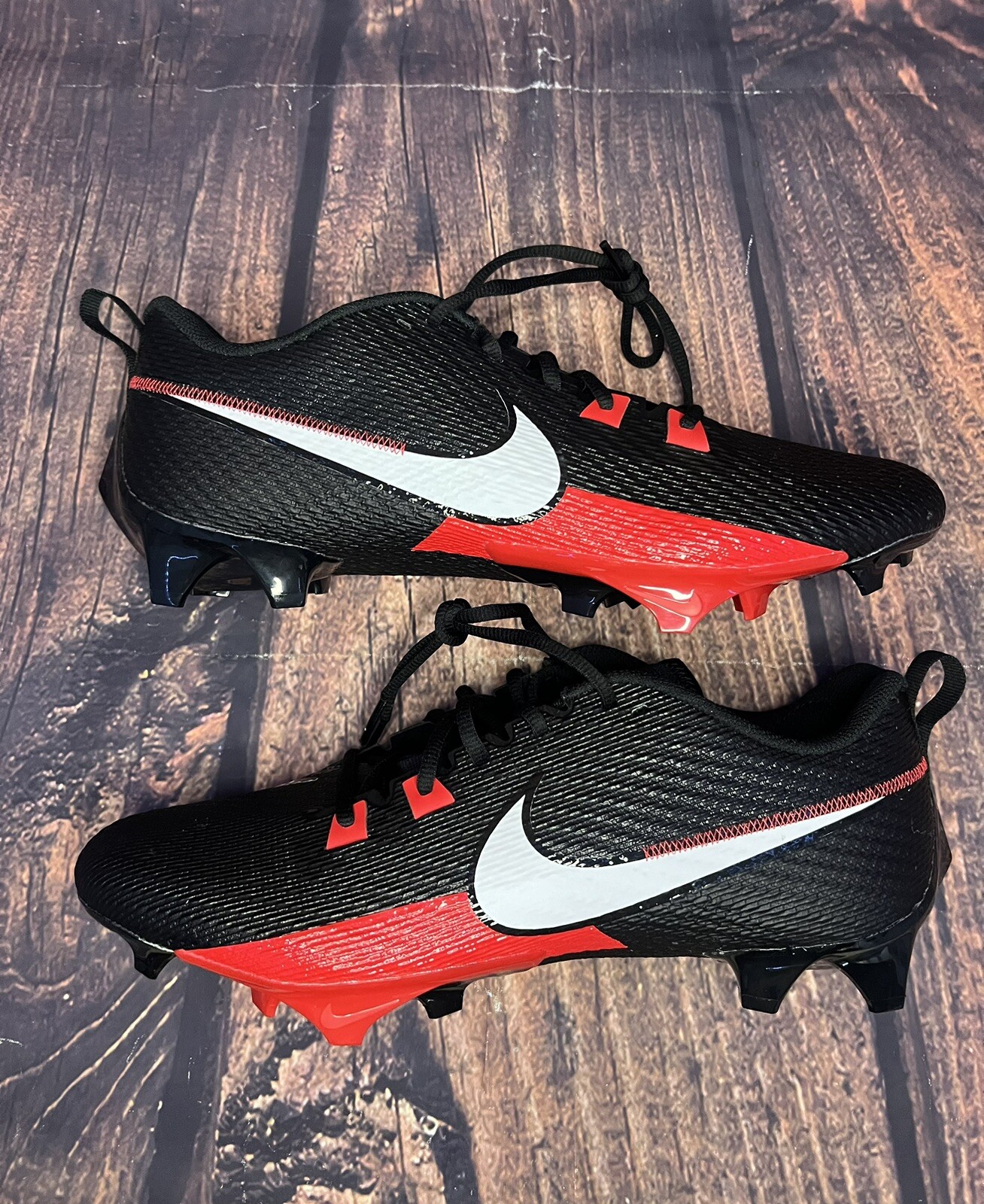 Men’s Sz 14 - Nike Vapor Edge Speed 360 Black Red New Football Cleats FN7764-005