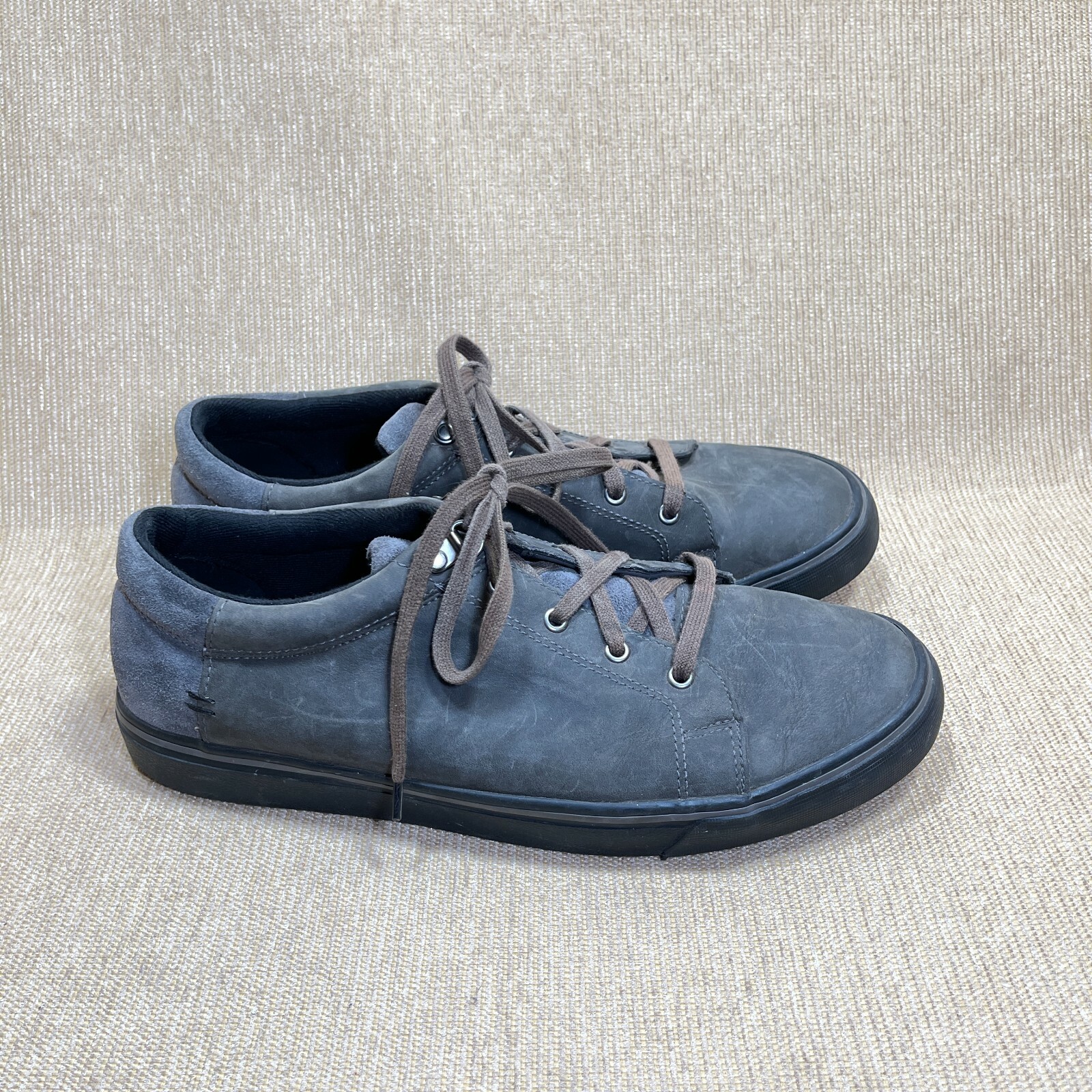 UGG Brock II Skate Shoes Mens 9.5 Dark 