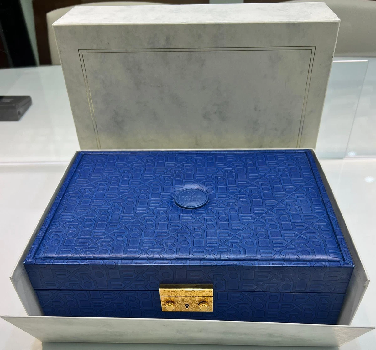 Jewelry blue sale box