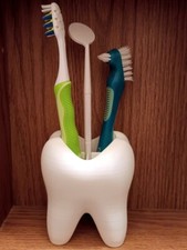 Innovative 3D-Printed Plastic Toothbrush Holder - Organize in Style 8 Colors 