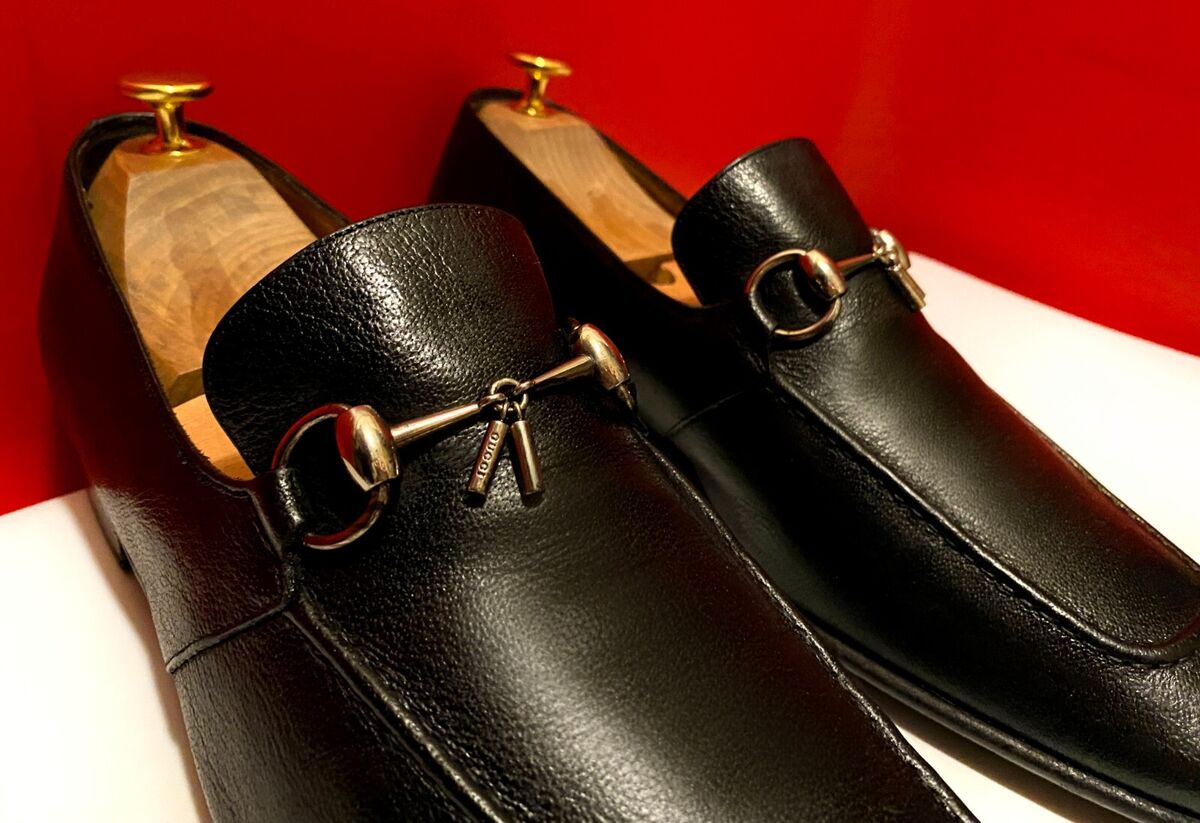 $789.00 !! GUCCI MEN'S BLACK LEATHER HORSE BIT LOAFERS $789.00 !! GUCCI MEN'S BLACK LEATHER HORSE BIT LOAFERS