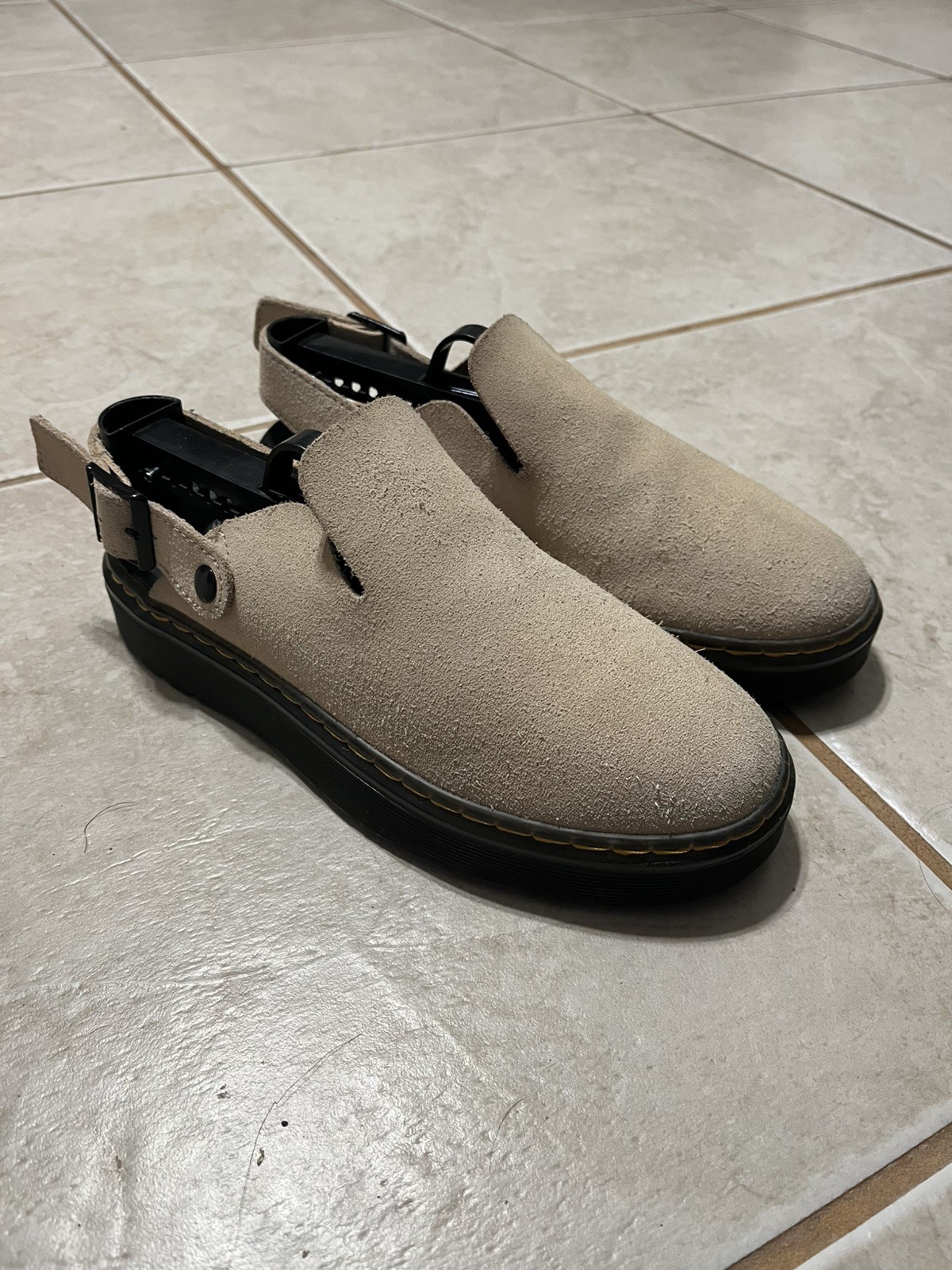 Doc Martens Carlson Casual Slingback Mules Sand Suede Womens 7 men’s 6