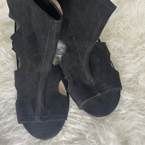 Torrid Womens Black Cut Out Wedge Sandals Size 10W - Picture 7 of 11