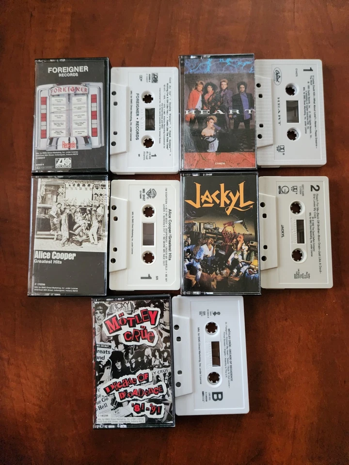 Classic Rock cassette lot Motley Crue/Cooper/Jackyl/Heart/Foreigner - Image 2 of 2