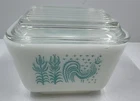 Pyrex White/ Turquoise Butterprint 1.5 Cup Rectangular Refrigerator Dish