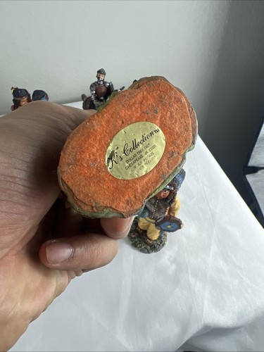 Vintage K's Collection 15 Native American Resin Figurines Children Adult Chief - Picture 23 of 23