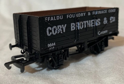 Dapol Ref: B186 Spur O 13 Tonnen 7 Planken offener Waggon "CORY BROTHERS & CO" Nr.9644  | Zustand: Used