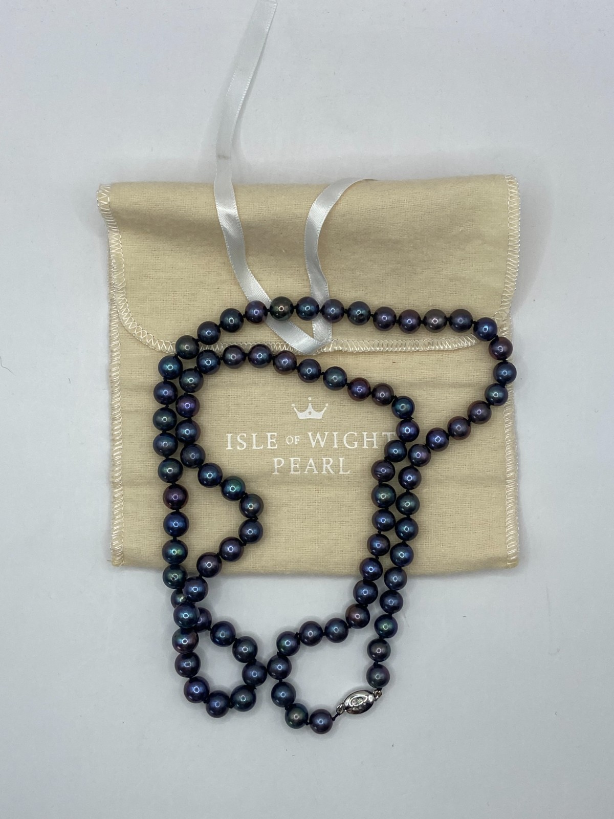 Isle of Wight Pearl, beautiful boxed Peacock Freshwater pearl jewellery set image 2