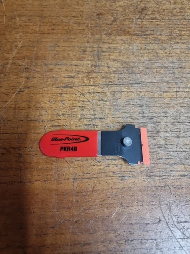 Blue Point Gasket Scraper With plastic blade In Red NEW Pkr 40