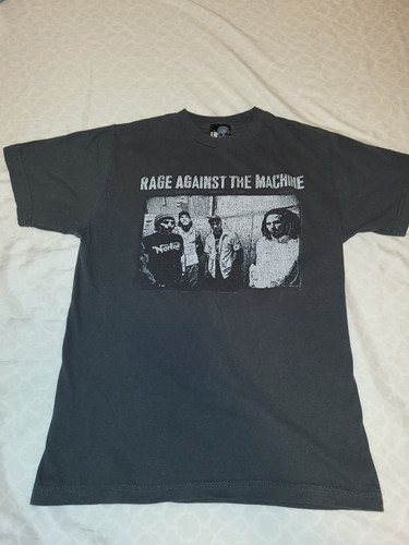 Vintage 1997 rage against - Gem Vintage 1997 rage against - Gem