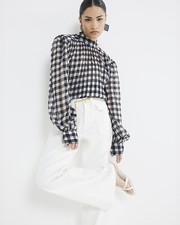 River Island Womens Flared Jeans Petite White High Rise Relaxed Trousers Bottoms