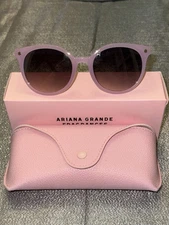 ARIANA GRANDE SUNGLASSES PINK CLOUD CASE NIB Exclusive WICKED GLINDA ELPHABA