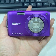 Nikon COOLPIX S3300 Strawberry 6x Zoom 16.0MP Digital Camera NIKKOR Glass -GREAT