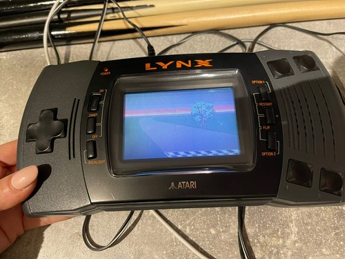 Lynx II Grey Handheld System - Picture 2 of 6