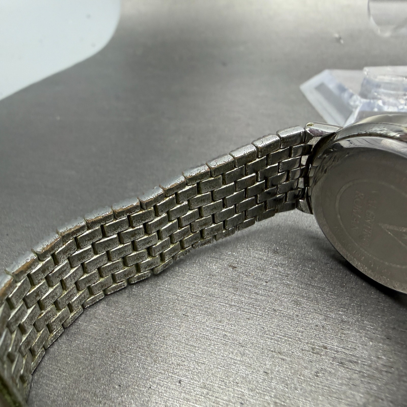 Valentino Roman Watch Unisex 31m Silver Dial Silver Tone Gem Set Bezel New Batt thumbnail 13