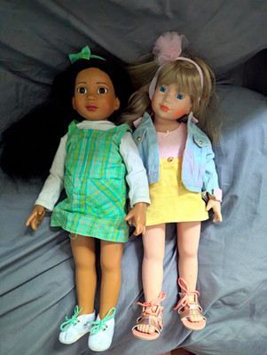 Tonner Magic Attic Dolls, Rose And Megan And Book.