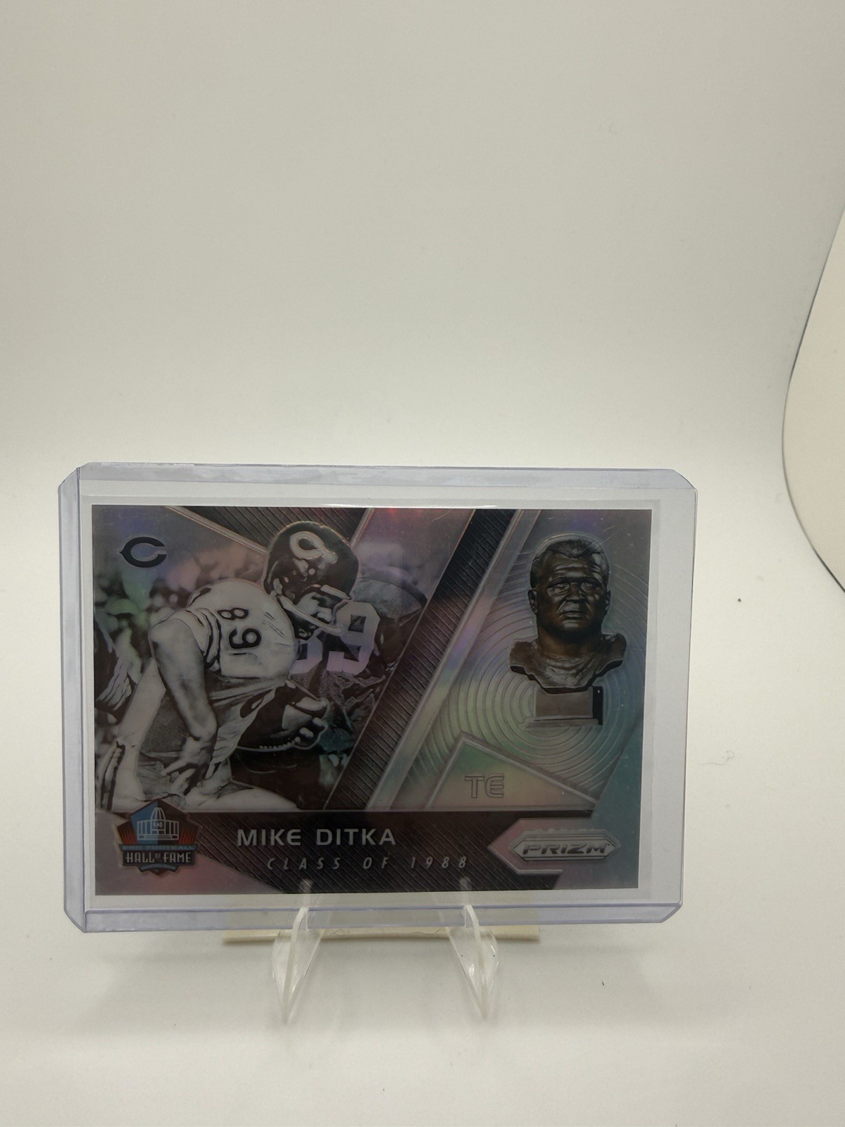 2017 Panini Prizm Hall of Fame Silver Prizm Mike Ditka #24 HOF
