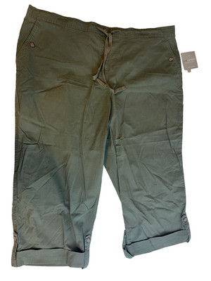 Sag Harbor Sport Women's Forest Green Capri's NWT Size 24W