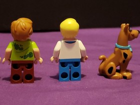 LEGO Scooby Doo Minifigure Lot Fred Shaggy Scooby Variant Retired Good Condition