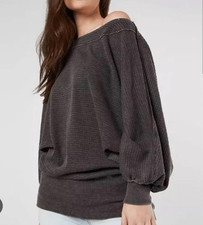 WE THE FREE Women s Dark Gray Long Sleeve Willow Oversized Tunic Top Size Medium