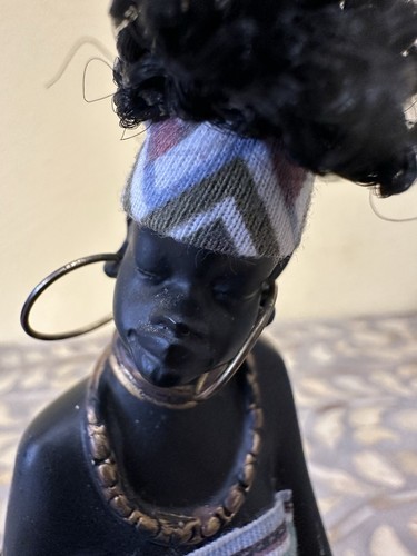 Angola Afrika schwarzafrikanische Frau Figur 5-1/2" groß hält eine Schüssel/Tablett - Bild 5 von 10