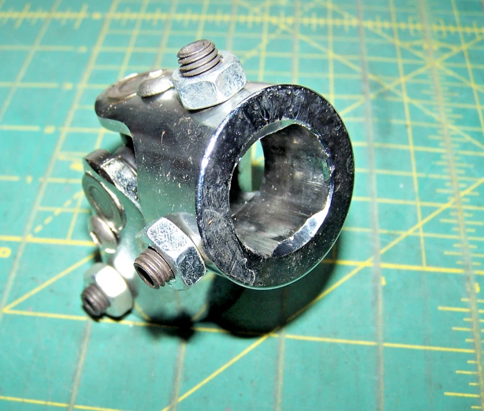 Eje de dirección universal junta en U 1" DD a 1" DD cromo/yugo de acero Foto 3 de 4