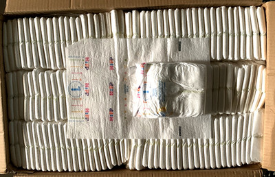 150 Hipp Babywindeln Windeln  B-Ware New Born Größe 1 - 4 kg