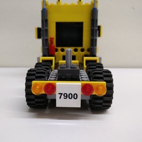 LEGO City lot 7249 XXL Mobile Crane w/some damaged pieces & 7900 Heavy Loader